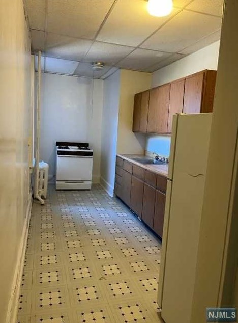 805 Red Rd #b1, Teaneck, NJ 07666