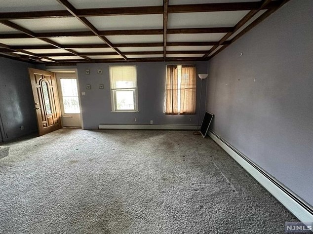 40 Teaneck Rd, Ridgefield Park, NJ 07660