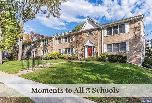 7 Liberty St #4b, Ridgewood, NJ 07450