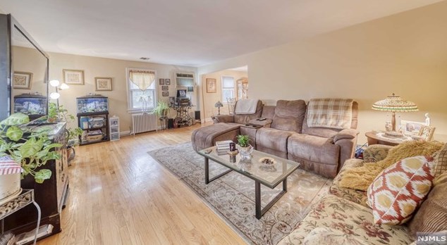 409 Tappan Rd #2, Norwood, NJ 07648