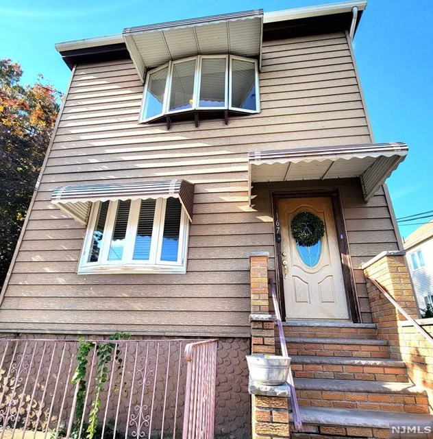 167 Columbia St #2, Wood-Ridge, NJ 07075