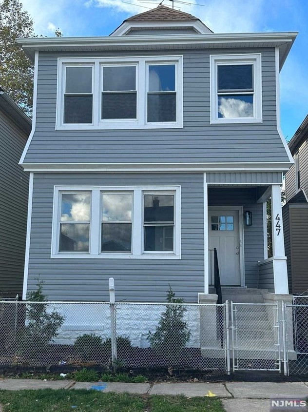 447 S Clinton St #1, East Orange, NJ 07018