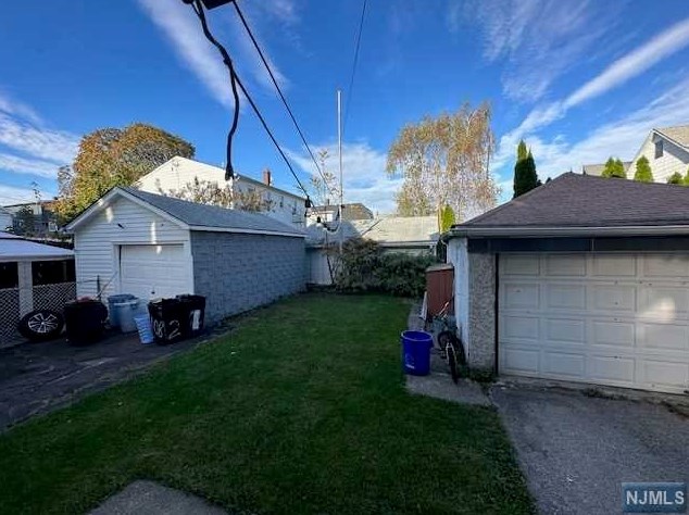106 Speer Ave #1, Clifton, NJ 07013