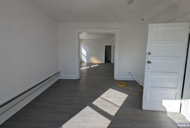 453 River St, Paterson, NJ 07524