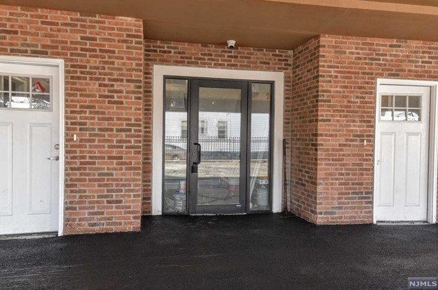 164-168 Atlantic St #302, Paterson, NJ 07503