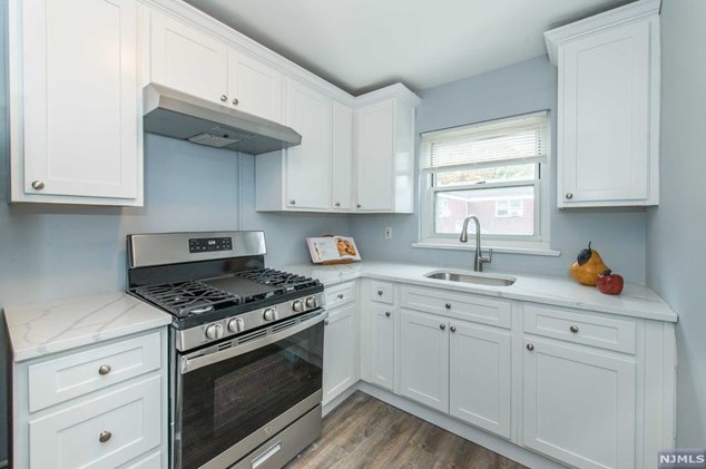 486 Blanchard Ter #70, Hackensack, NJ 07601