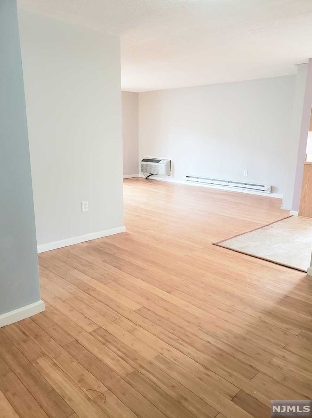 300 Park St #1h, Hackensack, NJ 07601