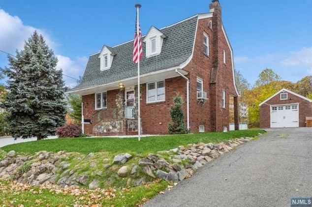 357 Southside Ave, Paterson, NJ 07508