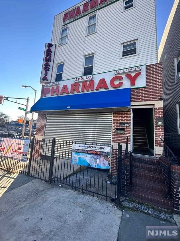 130 Summer Ave, Newark, NJ 07104