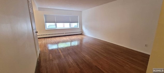 1575 Center Ave #1f, West Fort Lee, NJ