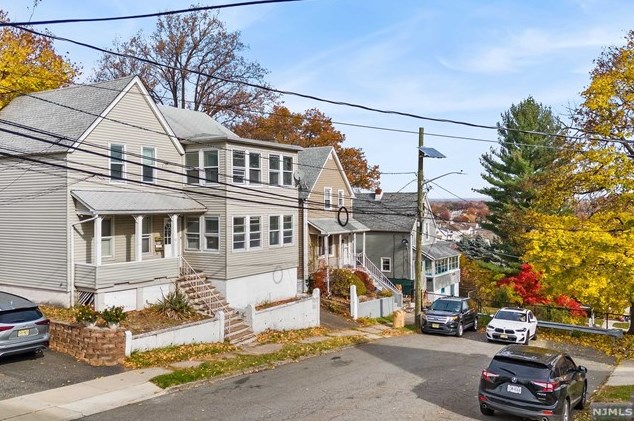 57 Schley St, Outwater, NJ 07026