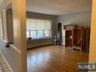 437 7th St, Fairview, NJ 07022