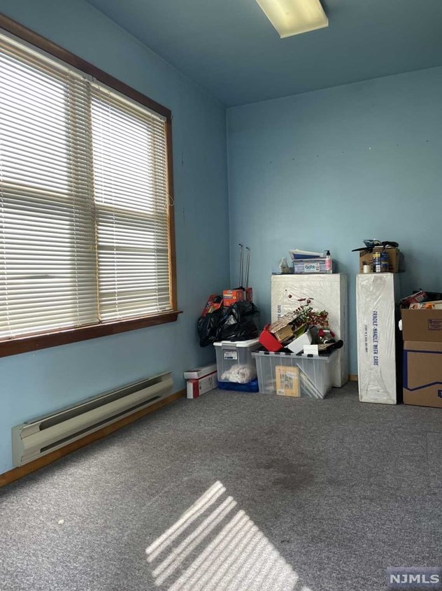 28 Grove St, Rutherford, NJ 07070-1222