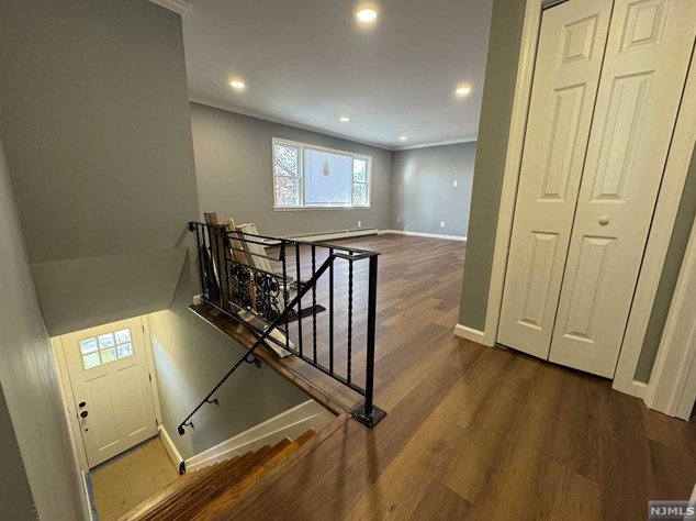 389 Teaneck Rd #2nd Floor, Ridgefield Park, NJ 07660