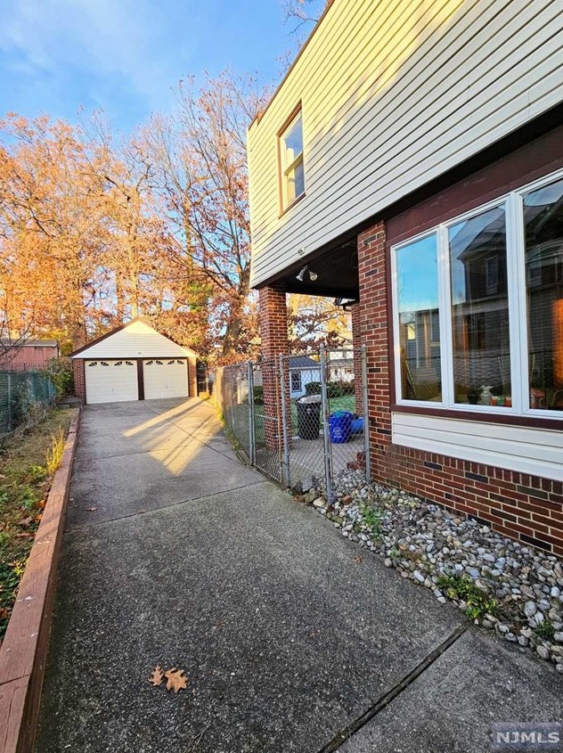 264 Holmes St, Belleville, NJ 07109