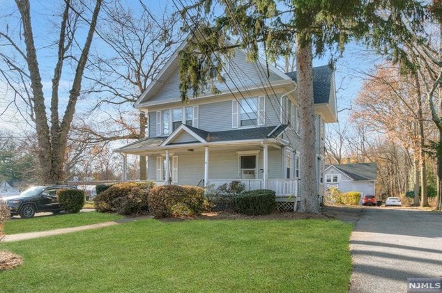 288 S Van Dien Ave #a, Ridgewood, NJ 07450