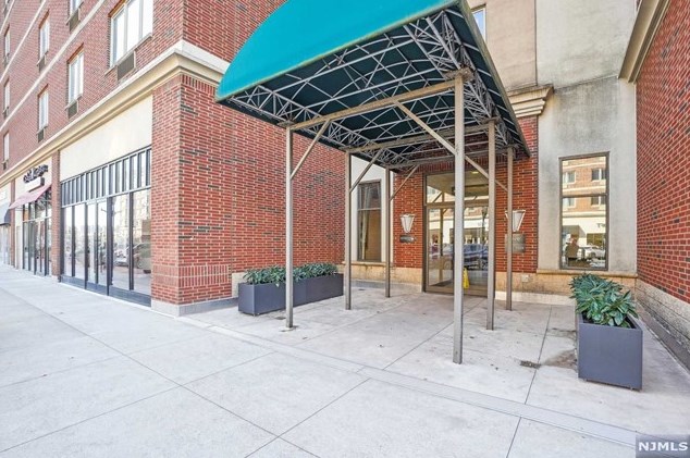 5508 City Pl #5508, Edgewater, NJ 07020