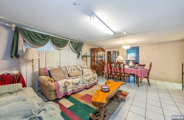 115 Spring St, Passaic Park NJ 07055-5506 exterior