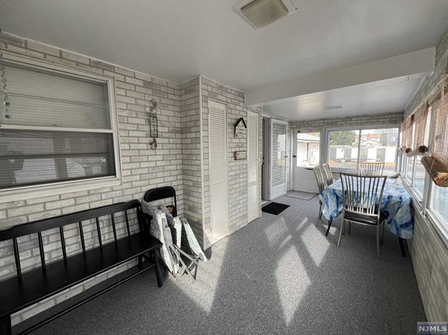 121 Kingsland Ave, Lyndhurst, NJ 07071