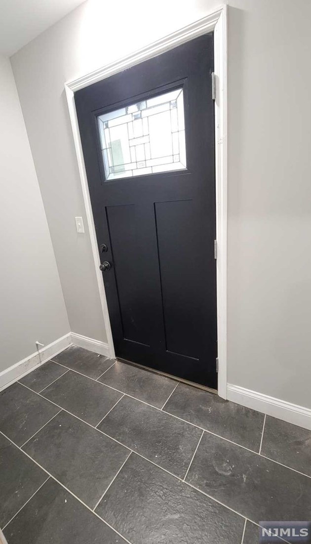 73 Oakwood Ave, Kearny, NJ 07032