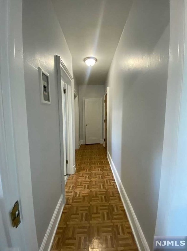 1 Murray Hill Terrace #c8, Bergenfield, NJ 07621