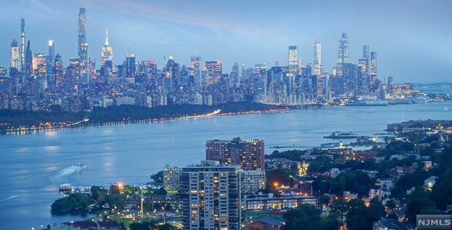 100 Old Palisade Rd, West Fort Lee NJ  07024-7064 exterior