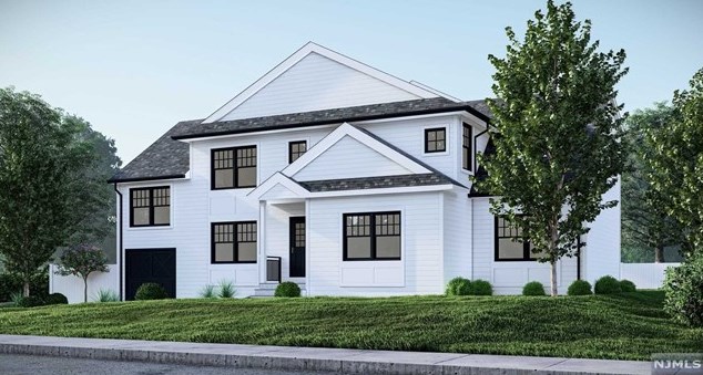 74 Gaynor Pl, Ridgewood, NJ 07452