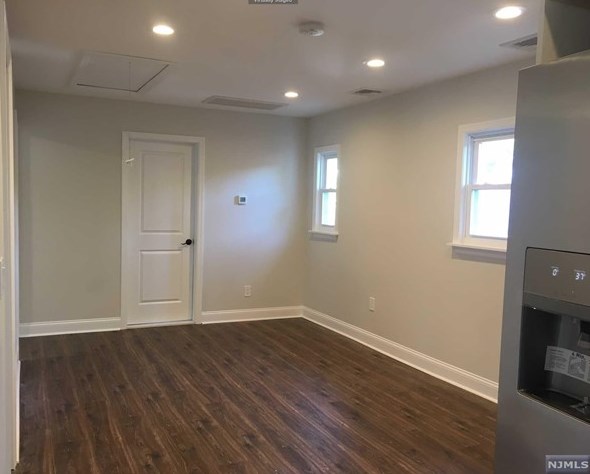 14 Hickory St #2, Dumont, NJ 07628