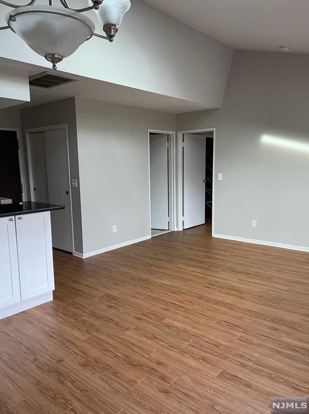 19 Franklin St #3, Tenafly, NJ 07670