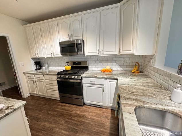 82 Pheasant Run, Westwood, NJ 07675