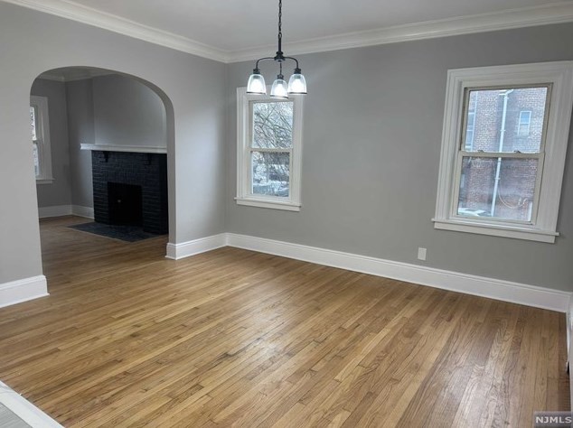 10 Lanark, Newark, NJ 07106