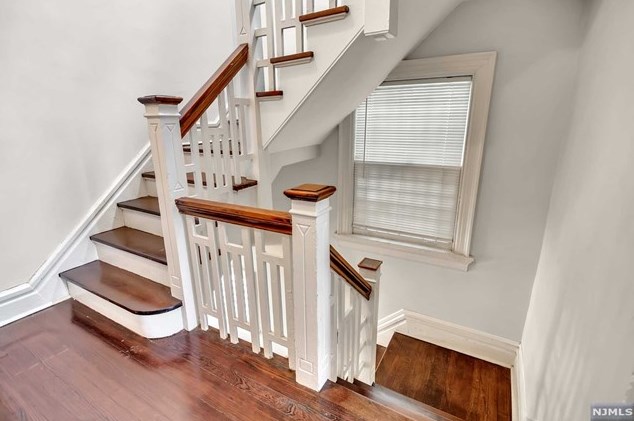 279 Rutledge Ave, East Orange NJ  07017-4605 exterior