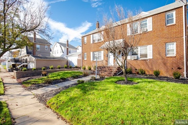 101 Chestnut St, North Arlington, NJ 07031