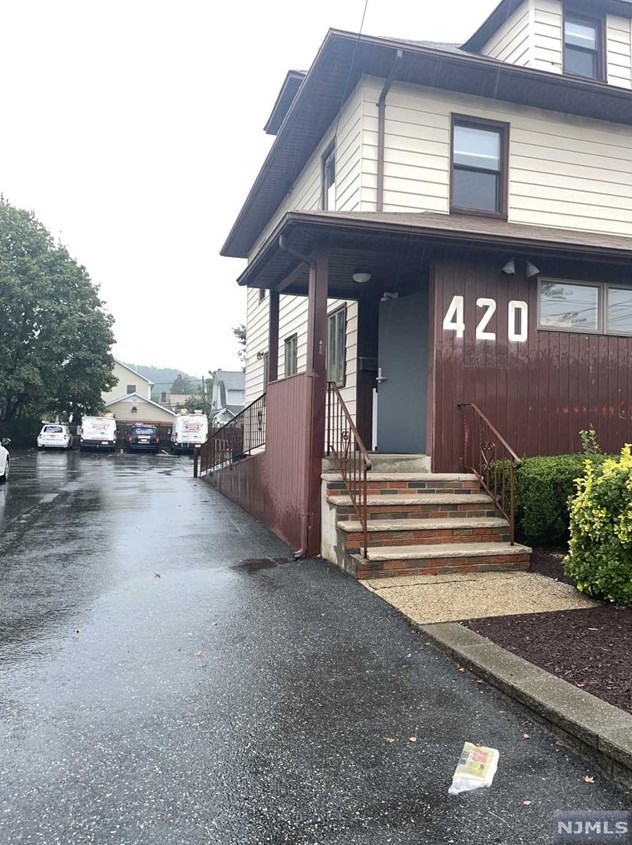 420 Lafayette Ave, Paterson, NJ 07506