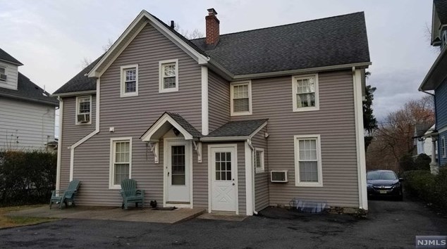 333 Maple Ave, Oradell, NJ 07649