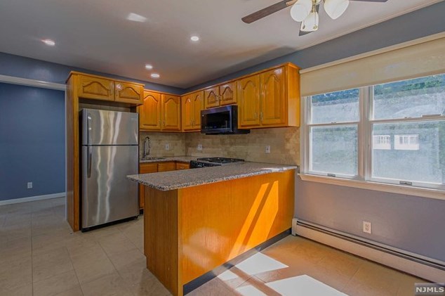 4 Maple Ave #2, South Hackensack, NJ 07606