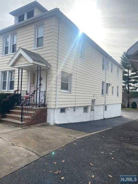 152 Prospect Ave, Maywood, NJ 07607