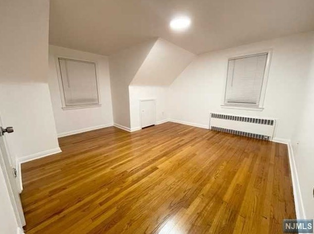 12 Gantner Ave, Elmwood Park NJ  07407-1007 exterior