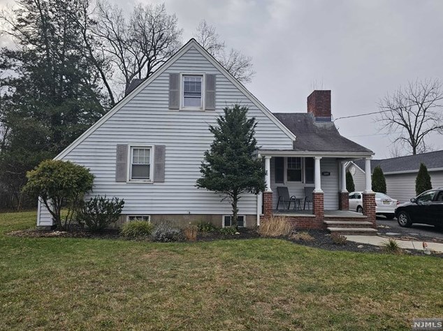 109 Linwood Ave, Emerson, NJ 07630