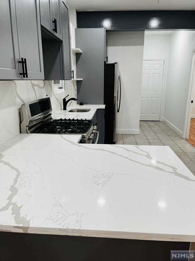 189 Central Ave #3, Hackensack, NJ 07601