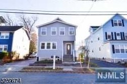 39 Howe Ave, Montclair, NJ 07042