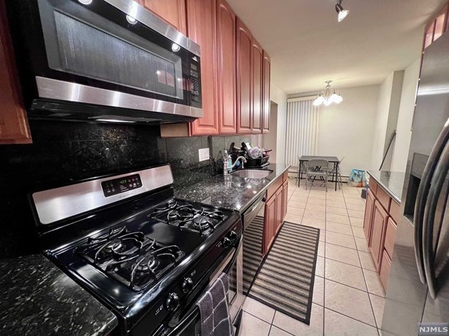 821-841 Main St #831b, Belleville, NJ 07109