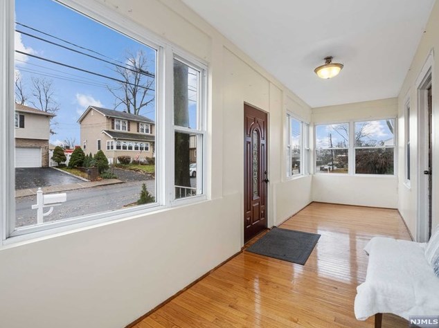 493 Dewey Ave, Saddle Brook, NJ 07663-5905