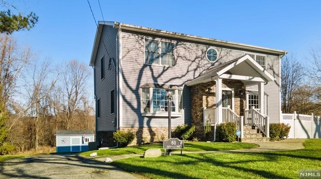60 Deerfield Rd, Wayne, NJ 07470