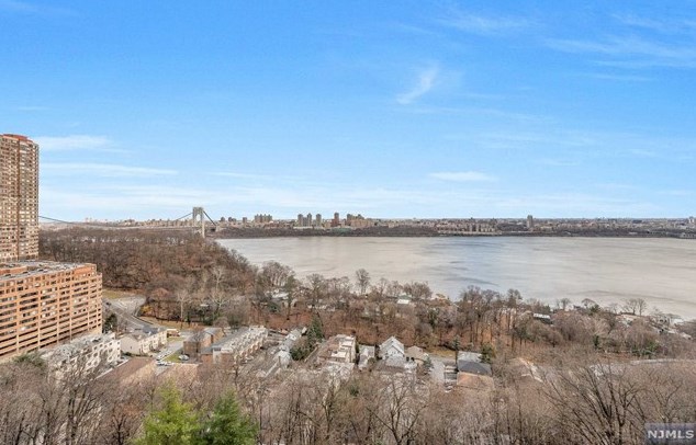1530 Palisade Ave #7l, West Fort Lee, NJ 07024