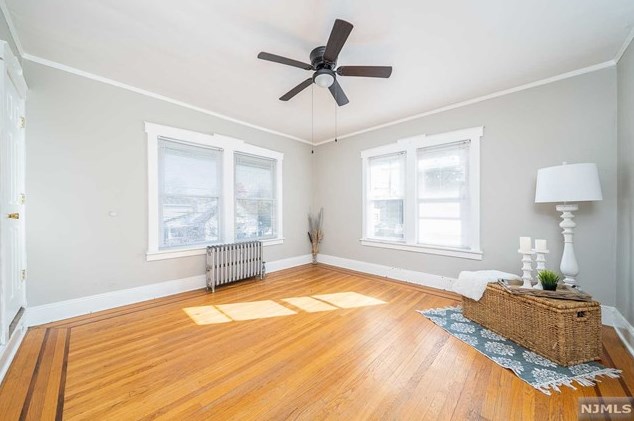 168 W Passaic St, Maywood, NJ 07607
