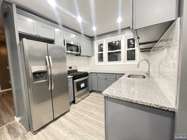 18 Mckay Ave #2, East Orange, NJ 07018