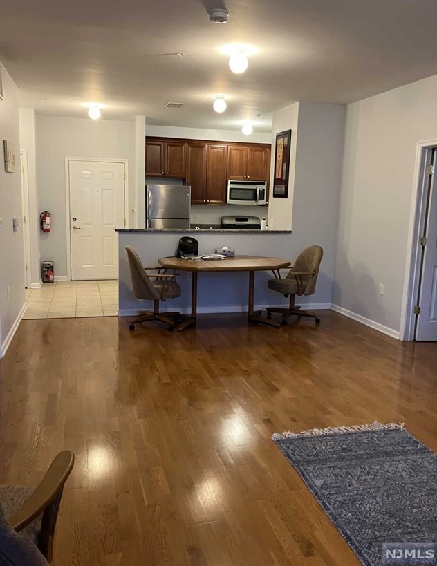 3107 Cory Ln, Elmwood Park NJ  07407 exterior