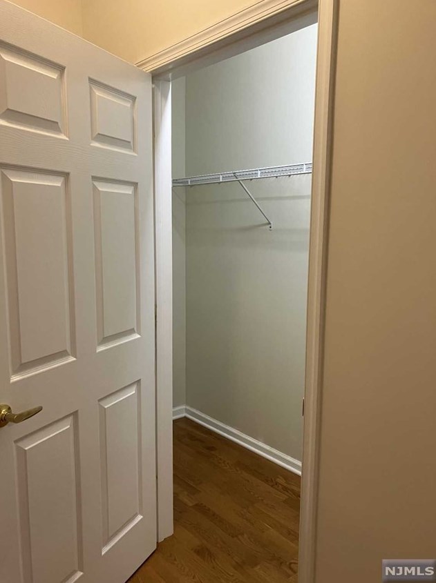 3107 Cory Ln, Elmwood Park NJ  07407 exterior