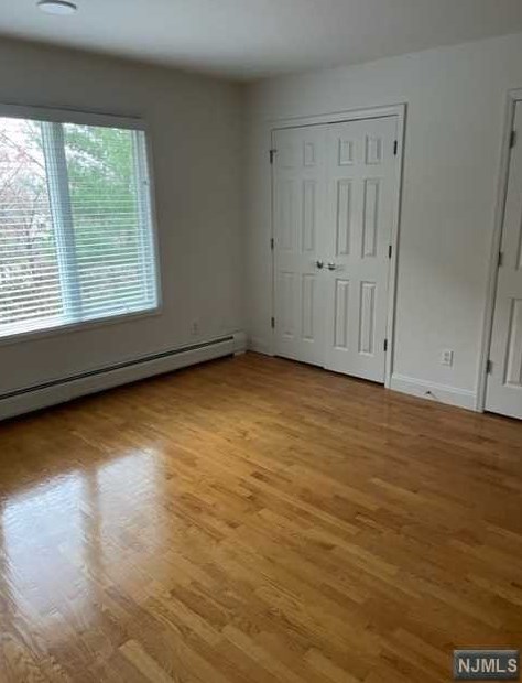 2460 8th St #a, West Fort Lee, NJ 07024